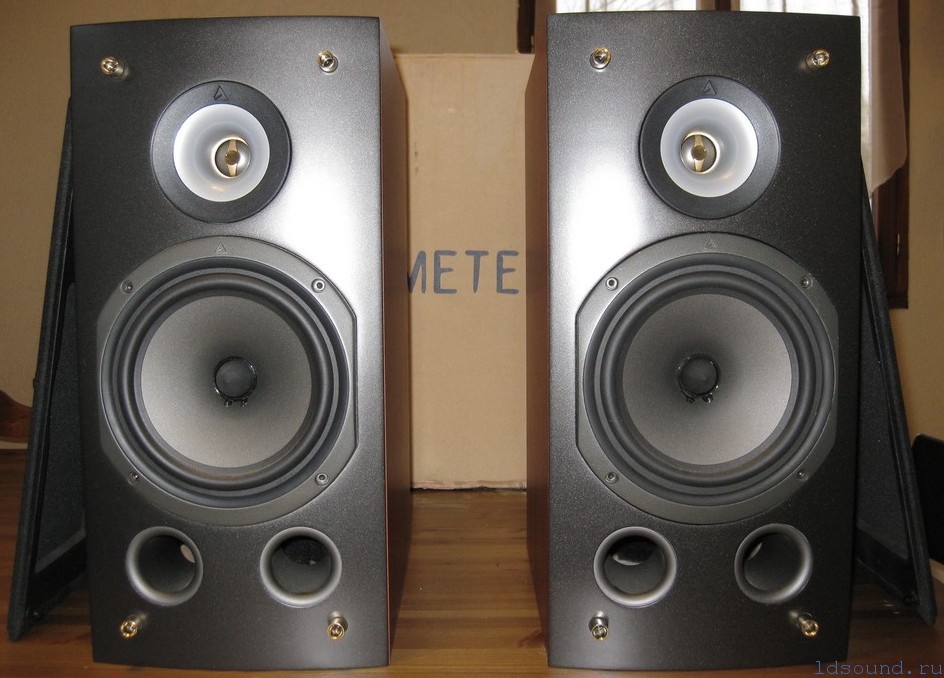 Triangle-Espirit-Comete-Ex_ldsound.ru  (7)